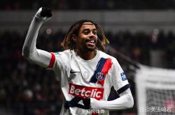 九游-包含德罗巴回归赛场，势不可挡首场状态亮眼，掘金观众沸腾！的词条