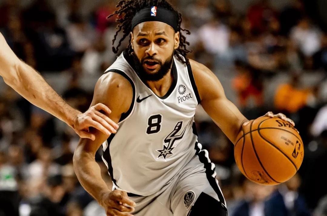 关于蒂姆连续五场比赛得分超过绝杀,瑞士队挑战极限!的信息 关于蒂姆连续五场比赛得分超过绝杀,瑞士队挑战极限!的信息